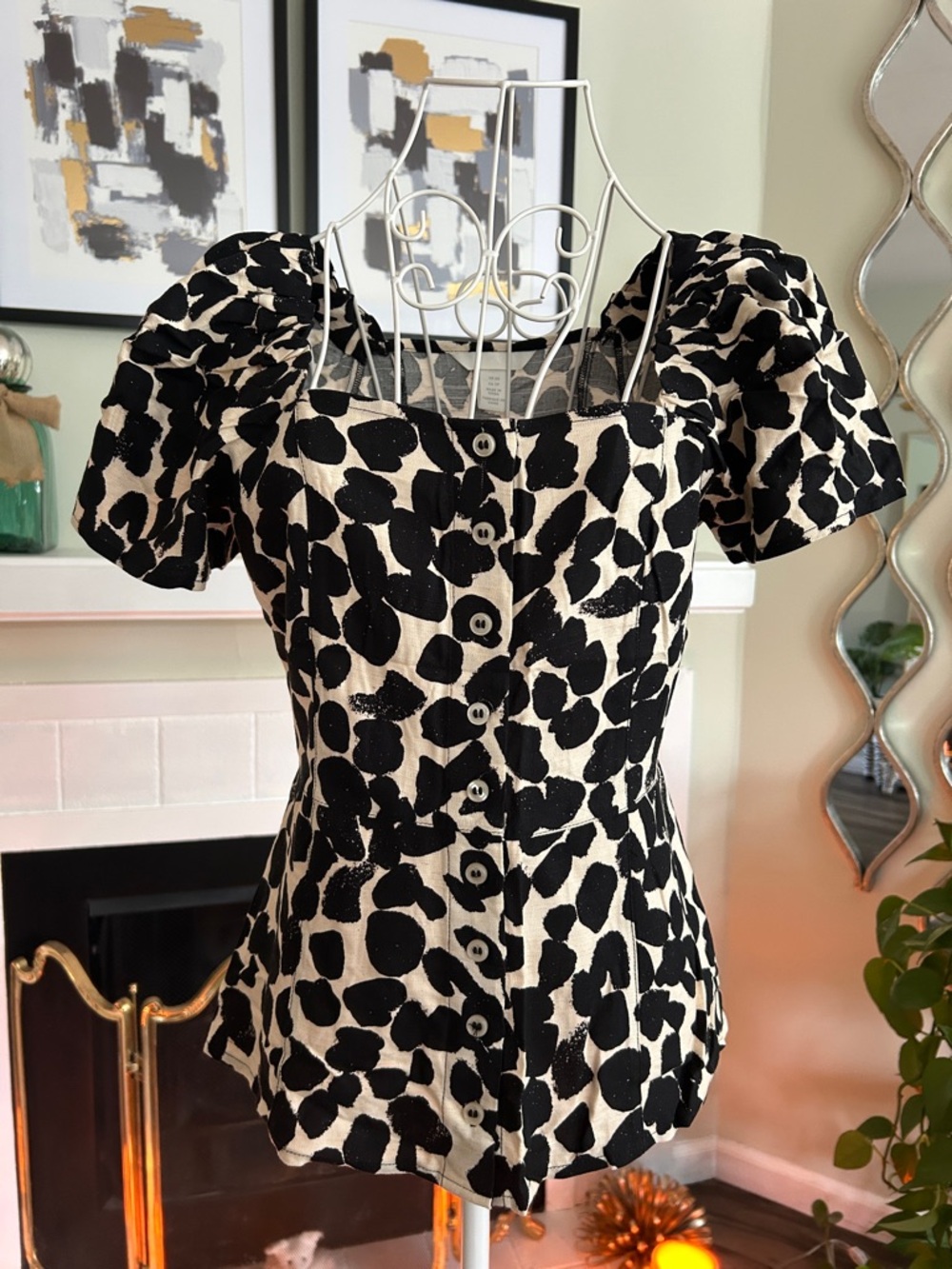 H&M Black & Cream Puff Sleeve Button-Front Blouse